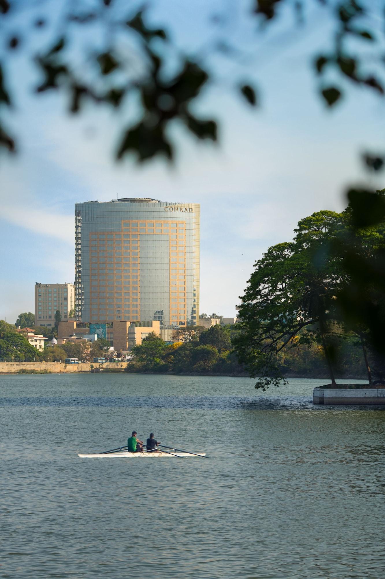 Hotel Conrad Bengaluru Exterior foto