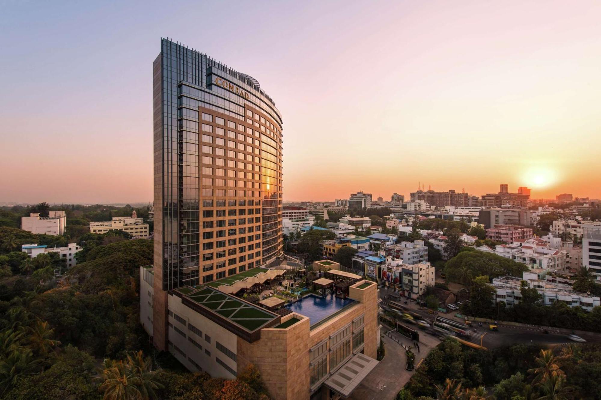 Hotel Conrad Bengaluru Exterior foto